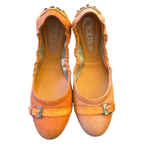 Tod's Orange Skin Patent Leather Buckle Detail Scrunch Ballet Flats EU Size 39.5 - Picture 5 of 8